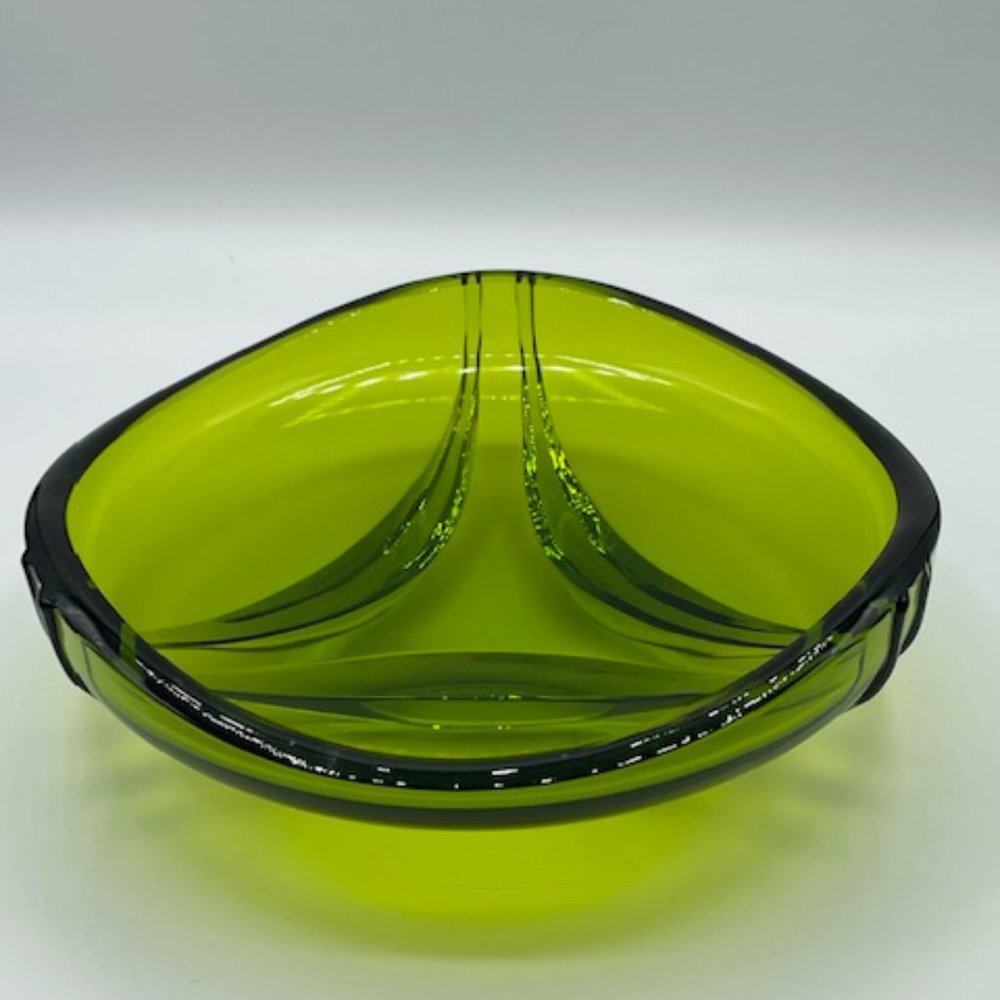 Viking Glass #6826 Epic Drape Ashtray/Bowl Avocado